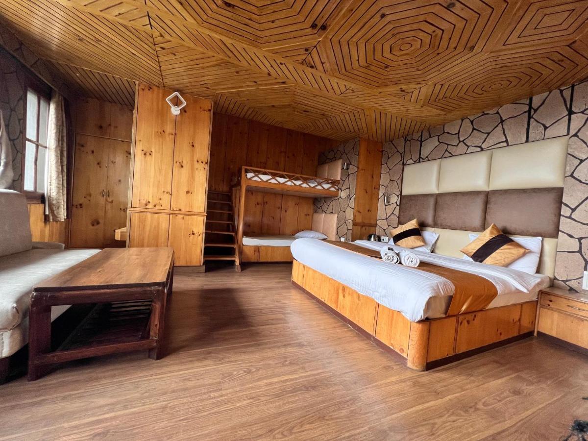 Hotel Victory Shimla Buitenkant foto