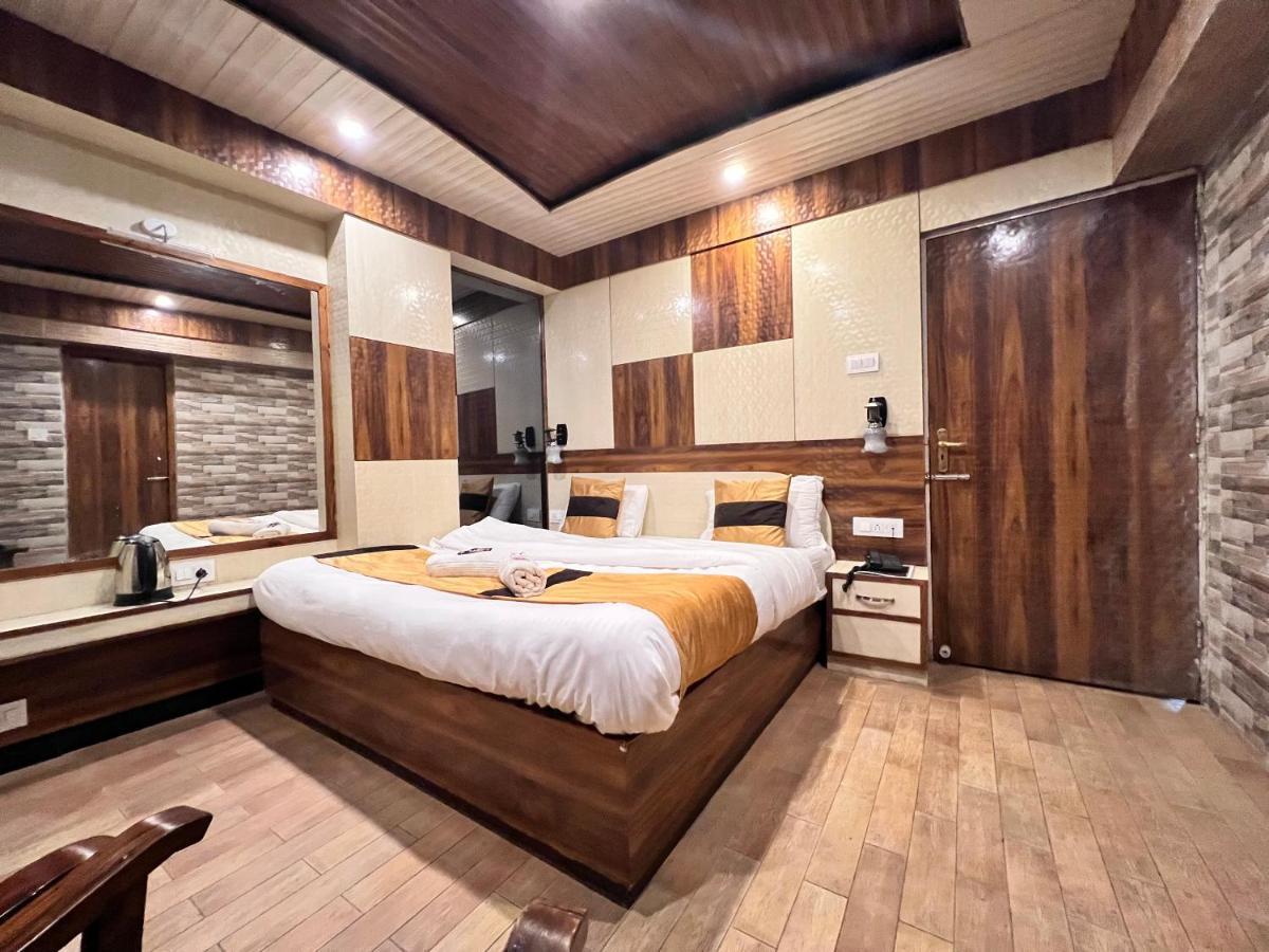 Hotel Victory Shimla Buitenkant foto