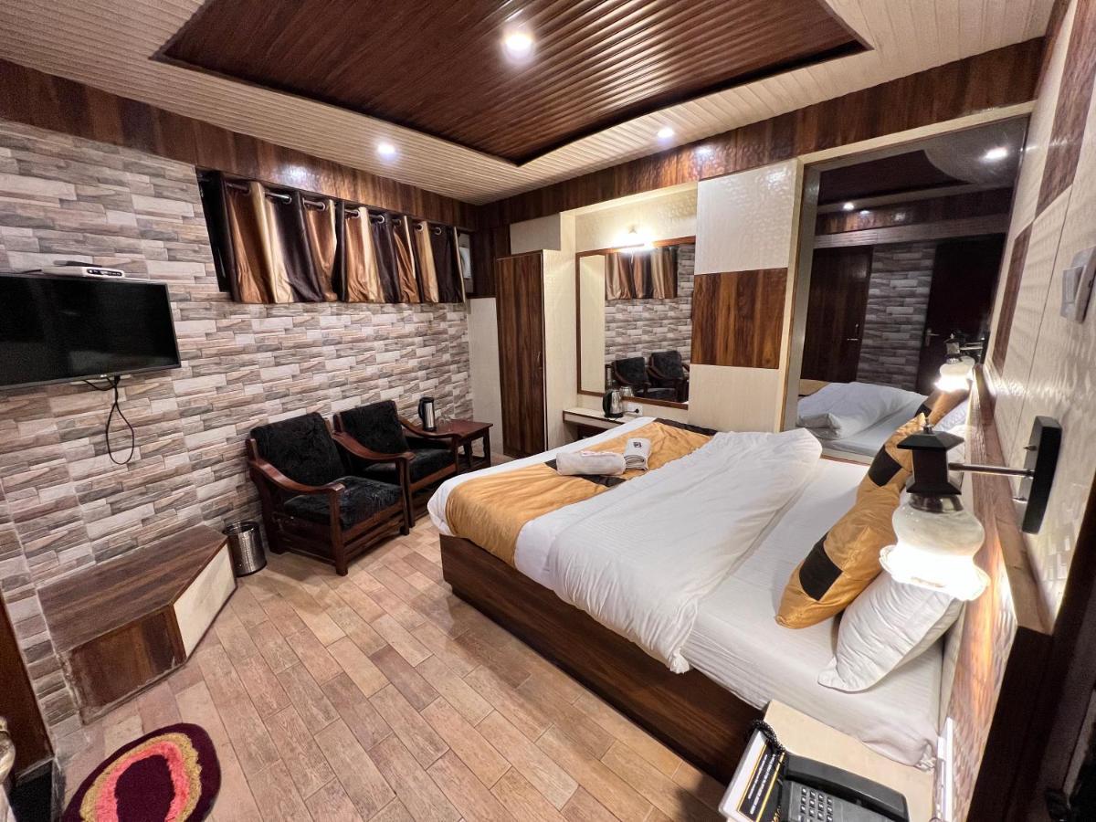 Hotel Victory Shimla Buitenkant foto
