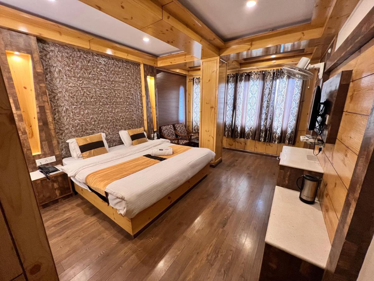 Hotel Victory Shimla Buitenkant foto